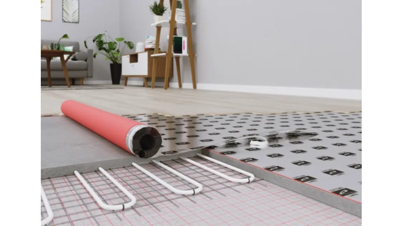 Jakie panele na ogrzewanie podłogowe wybrać? Praktyczny pr