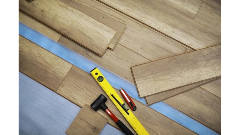 Czym ciąć panele podłogowe? Jakie narzędzie wybrać? - 2