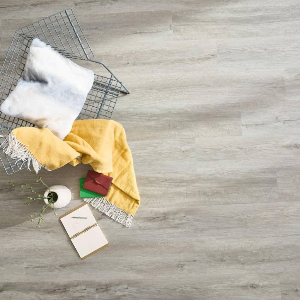 Panele winylowe ze zintegrowanym podkładem SPC LVT Dąb Medicci CWA 177 Klasa 33 5.3 mm, 5905167858172
