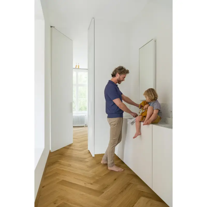 Panele podłogowe Dąb cynamonowy IMD8244 AC4 8 mm