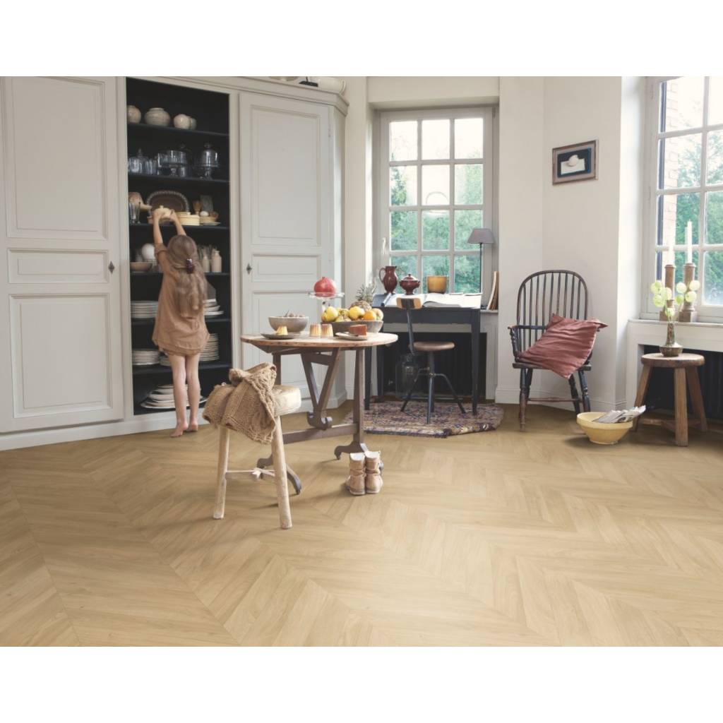 Panele Podłogowe Dąb Chevron Medium IPA4160 AC4 8 mm
