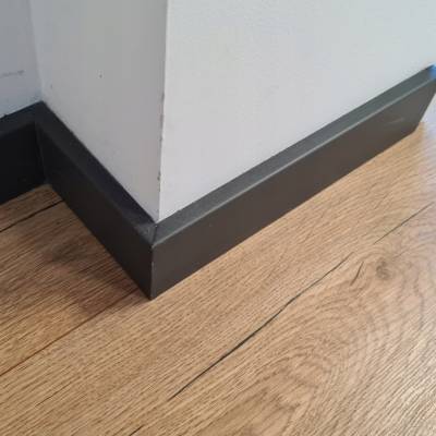 Listwa MDF ERGO 80 Czarna połysk , 5902537599048