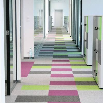 Wykładzina Dywanowa Mevia 50x50 Ciemnoszara 2203MEVIA Klasa 32 5.9 mm