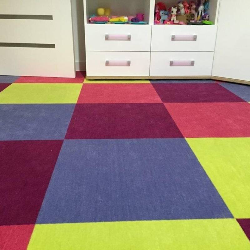 Wykładzina Dywanowa Mevia 50x50 Granatowa 2205MEVIA Klasa 32 5.9 mm