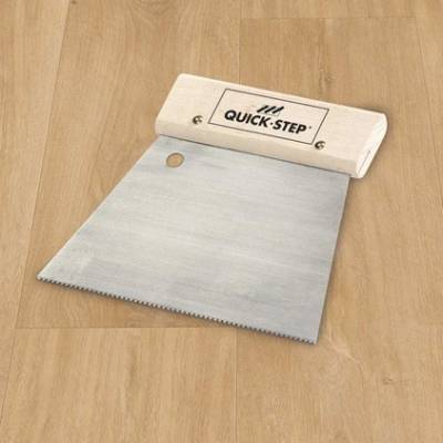 Paca Szpachla do kleju Quick-Step Livyn, QSVA2
