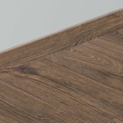 Listwa przypodłogowa Orzech Cayenne D3484 P85, 833X85-3484