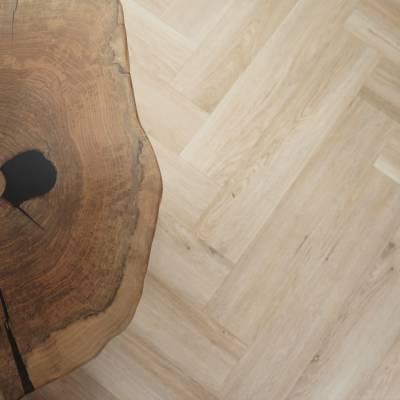 Panele winylowe LVT Jodełka Bodiam Hickory Klasa 33 6 mm, EVCC45X-0525-4V-05TE-007