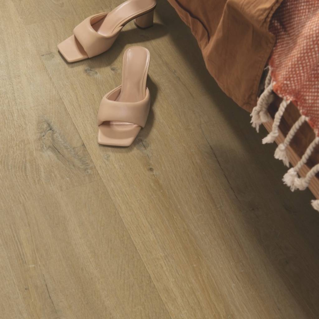 Panele winylowe SPC LVT z podkładem Dąb Bawełniana Głęboka Natura Klasa 33 6 mm, AVMPU40203