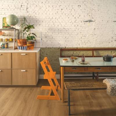 Panele winylowe SPC LVT z podkładem Dąb Karmelowy Botan Klasa 33 6 mm, AVMPU40315