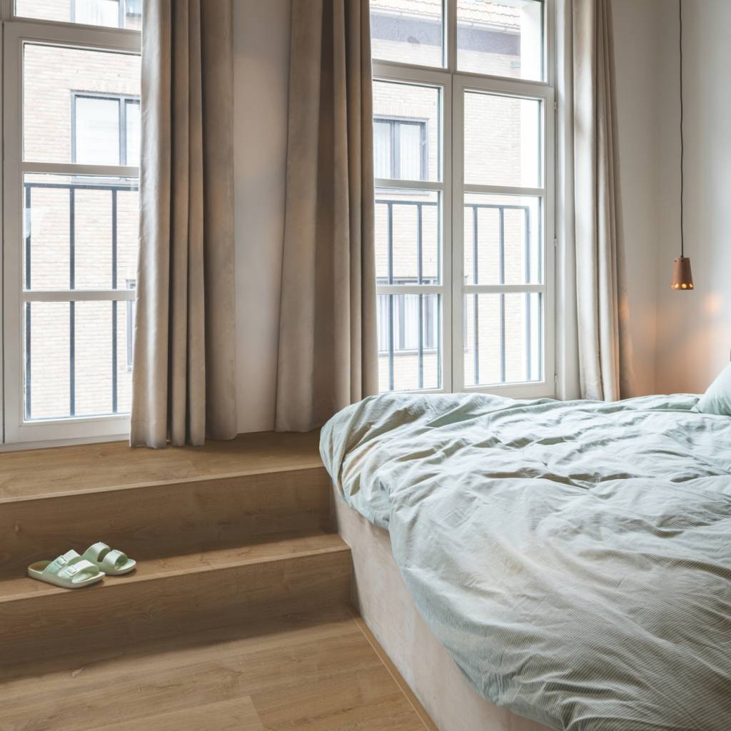 Panele winylowe SPC LVT z podkładem Elegancki Dąb Przydymiony Klasa 33 6 mm, AVMPU40317