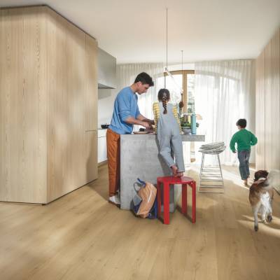 Panele winylowe SPC LVT z podkładem Dąb Szczotkowany Miodowy Klasa 33 6 mm, AVMPU40318
