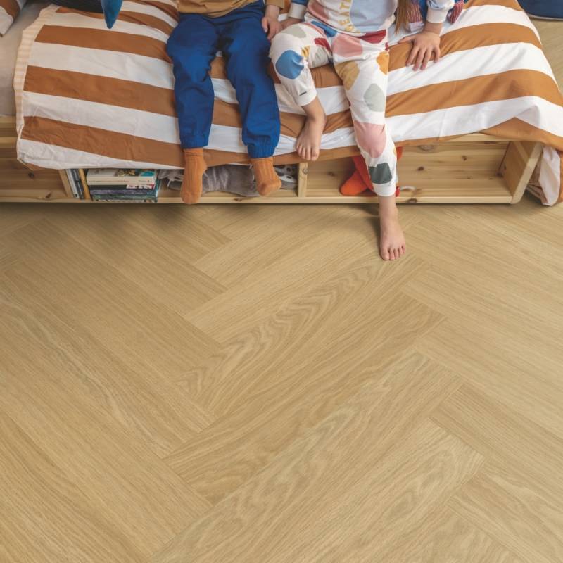 Panele winylowe SPC LVT z podkładem Jodełka Dąb Miodowy HB Klasa 33 6 mm, AVHBU40360