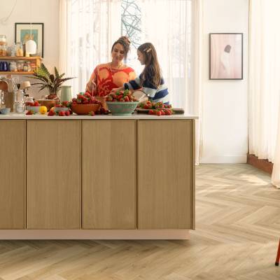 Panele winylowe SPC LVT z podkładem Jodełka Botaniczny Beż HB Klasa 33 6 mm, AVHBU40362