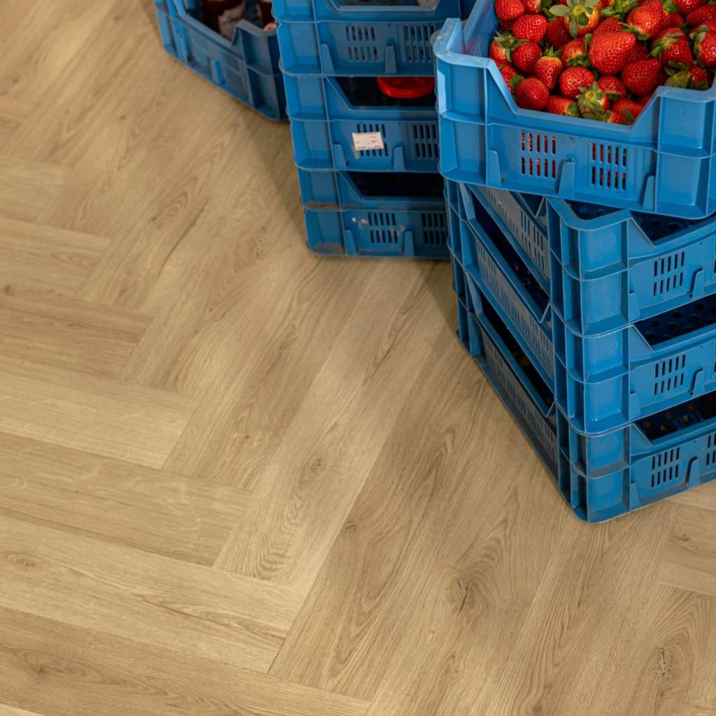 Panele winylowe SPC LVT z podkładem Jodełka Botaniczny Beż HB Klasa 33 6 mm, AVHBU40362