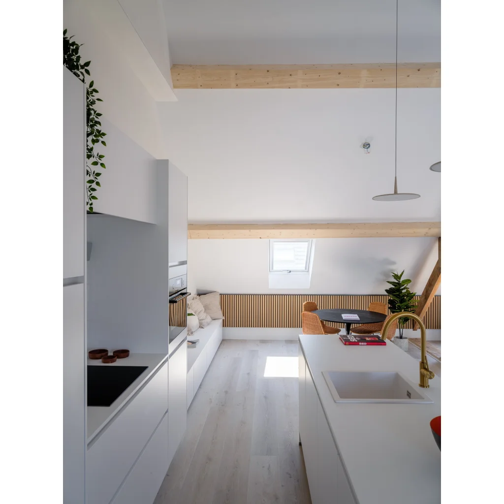 Panele winylowe SPC LVT Ivory PureCoat NAK-24-5762-IB Klasa 33 7.5 mm