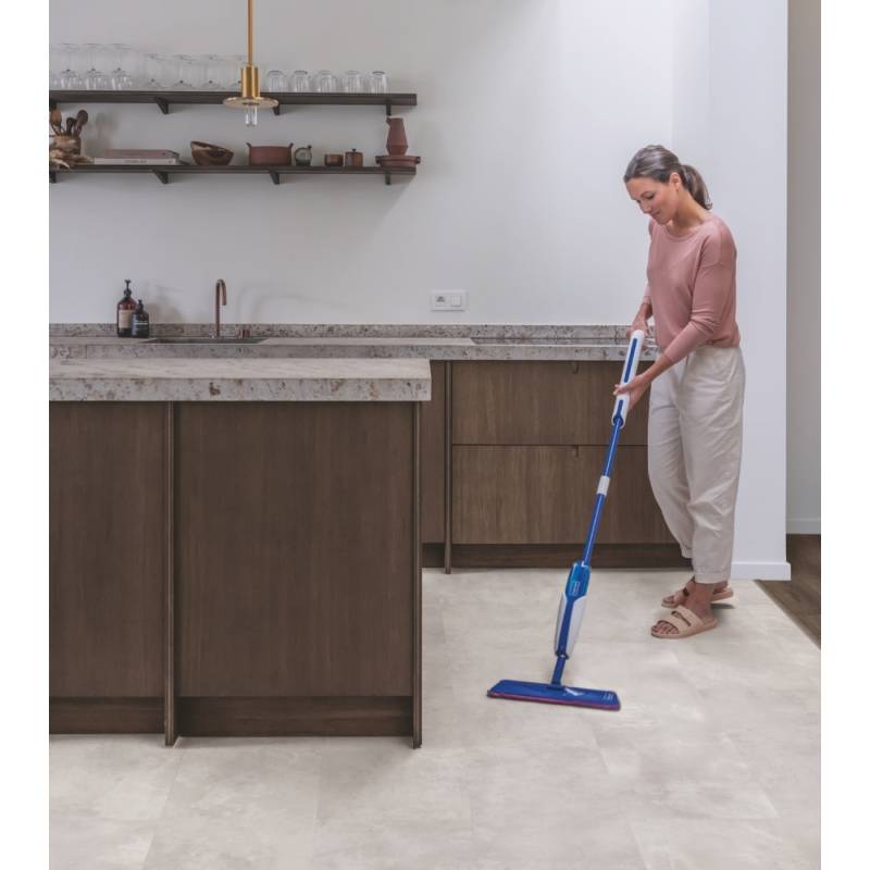 Płyn do czyszczenia podłóg Clean Quick-Step Unilin 2L QSCLEANECO2000