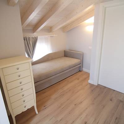 Panele podłogowe Dąb Senese Natural 250 AC4 8 mm, 8031582194476