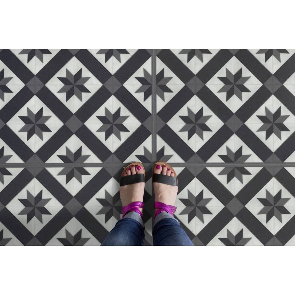 Panele winylowe samoprzylepne ze zintegrowanym podkładem Cordoba Black 1034  Klasa 32 3.5 mm, 39931034