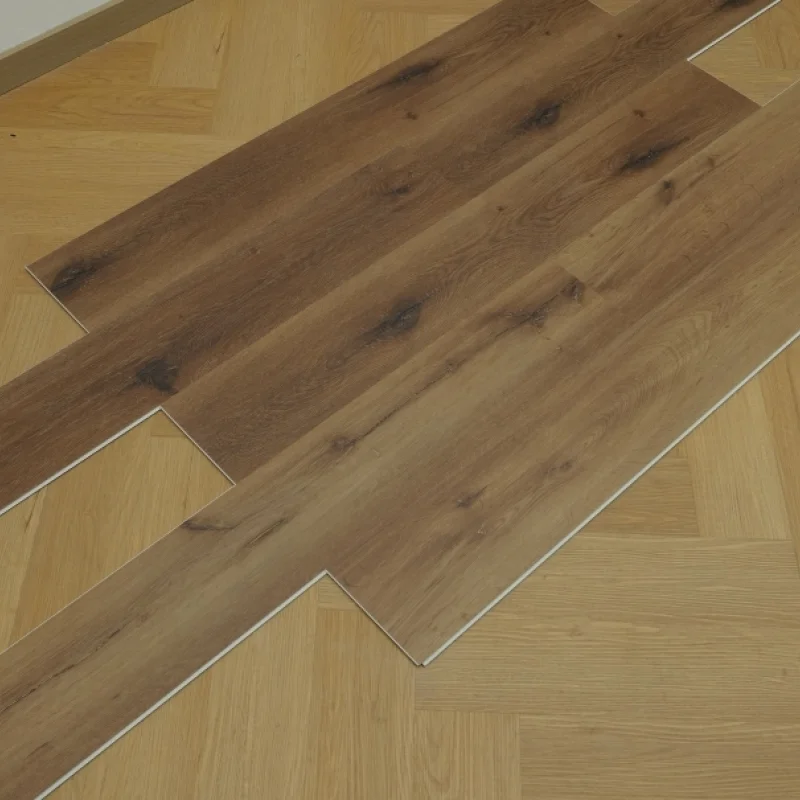 Panele winylowe SPC ze zintegrowanym podkładem Delux PAN000