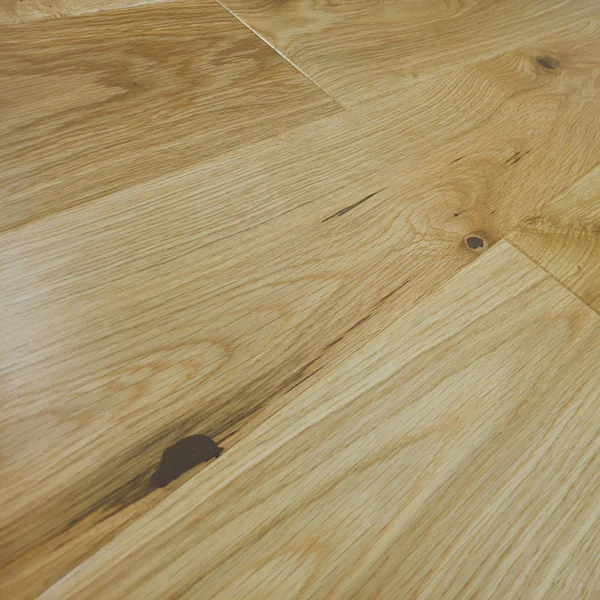 Podłoga drewniana Dąb Bevelled Lacquer 14 mm, BC8-DBE1-LAK